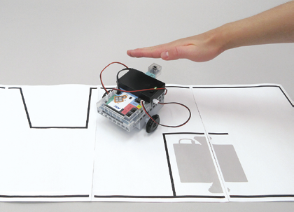 小学生のロボットプログラミング教室